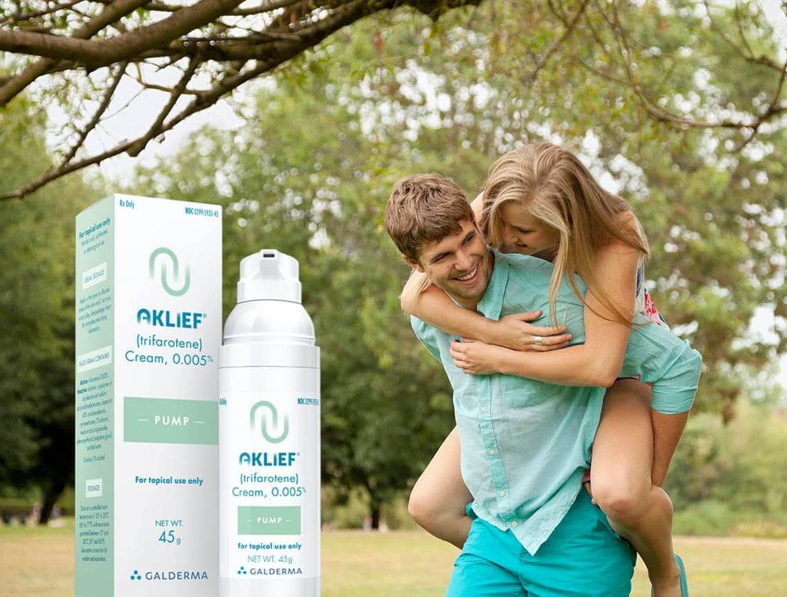 Laughing couple represents effective use of AKLIEF® (trifarotene) Cream acne medicine treatment